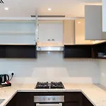 Citihome- Modern- 1Br Creek Residence