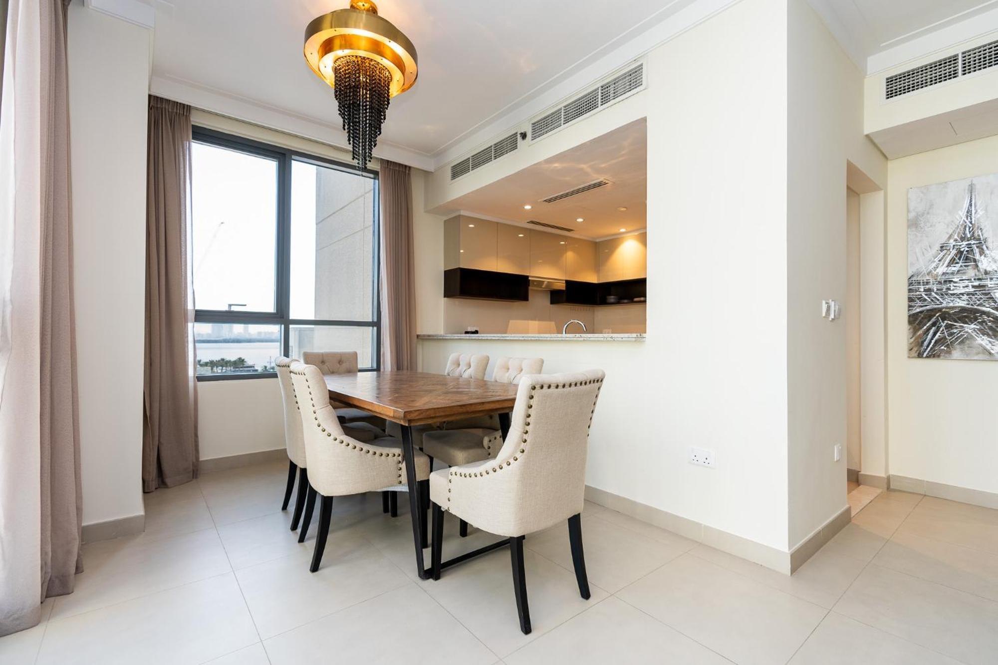Apartment Citihome- Modern- 1br Creek Dubai