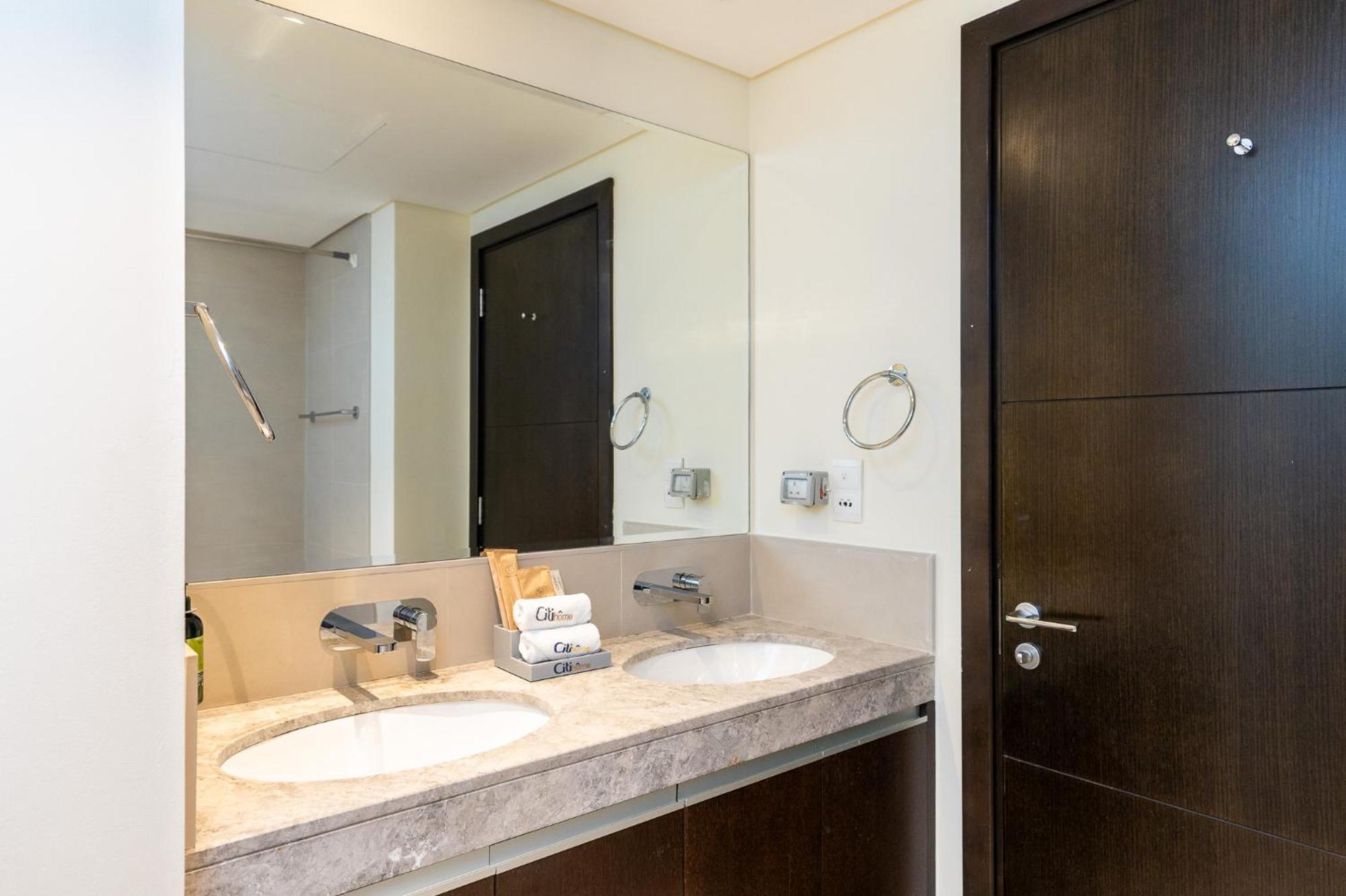 Citihome- Modern- 1br Creek Apartment *