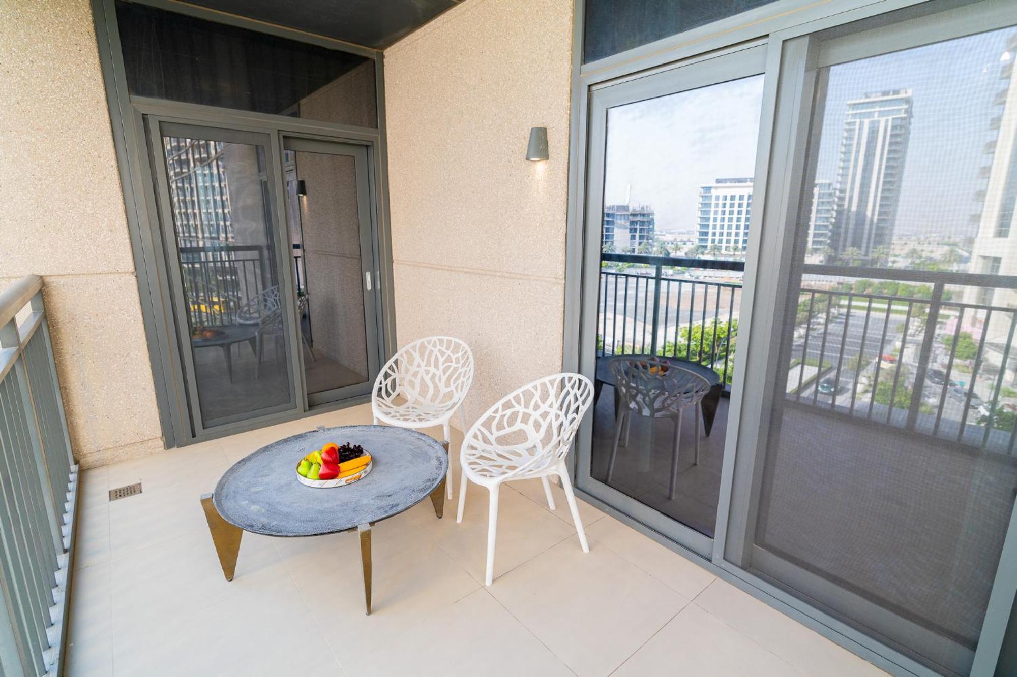 Apartment Citihome- Modern- 1br Creek Dubai